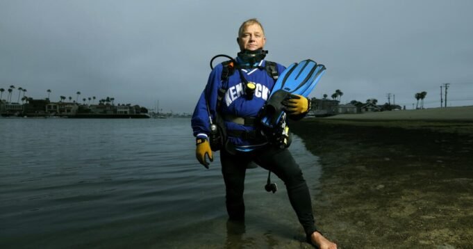 A retired teacher found some seahorses off Long Beach. Then he built a secret world for them | presscode.gr