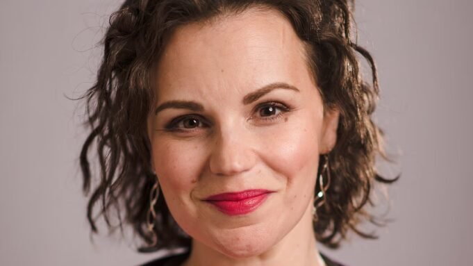 Είμαι γιατρός που διαγνώστηκε με καρκίνο του εντέρου στα 39: Ο πυελικός μου πόνος ήταν η μόνη ένδειξη, λέει η Δρ PHILIPPA KAYE - αυτό ΠΡΕΠΕΙ να κάνετε αν δεν σας πάρουν στα σοβαρά
| presscode.gr