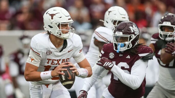 Ο αθλητισμός του Arch Manning πιο κοντά στον θρυλικό παππού παρά στους θείους, λέει ο πρώην σταρ του NFL
| presscode.gr