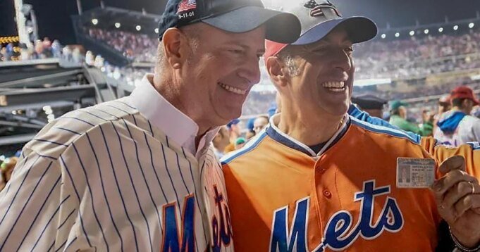 Ο εισαγωγέας κρασιού Bill DeBlasio εξηγεί το μπέρδεμα της δημαρχιακής Ο εισαγωγέας κρασιού Bill DeBlasio εξηγεί το μπέρδεμα της δημαρχιακής εφημερίδας του Λονδίνου
| presscode.gr