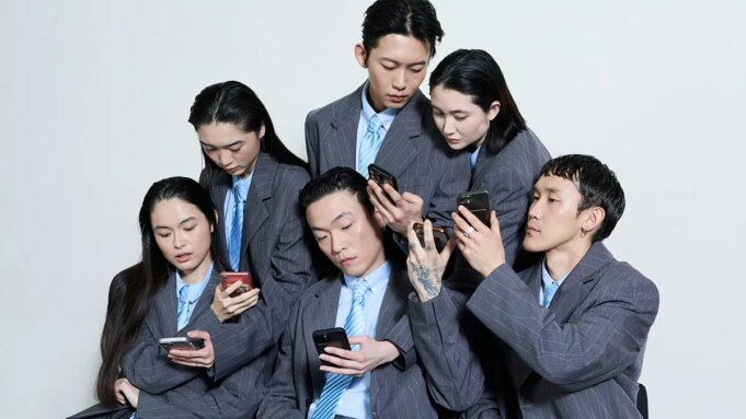 Το Vogue Business AI Tracker
| presscode.gr