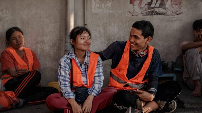 If you're going to be kind to another human, today If you're going to be kind to another human, today is the day to do it! | presscode.gr