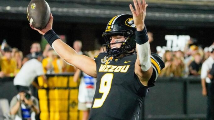 Missouri QB Beau Pribula «σε καλό δρόμο» για να ξεκινήσει εβδομάδες μετά την εξάρθρωση του αστραγάλου
| presscode.gr