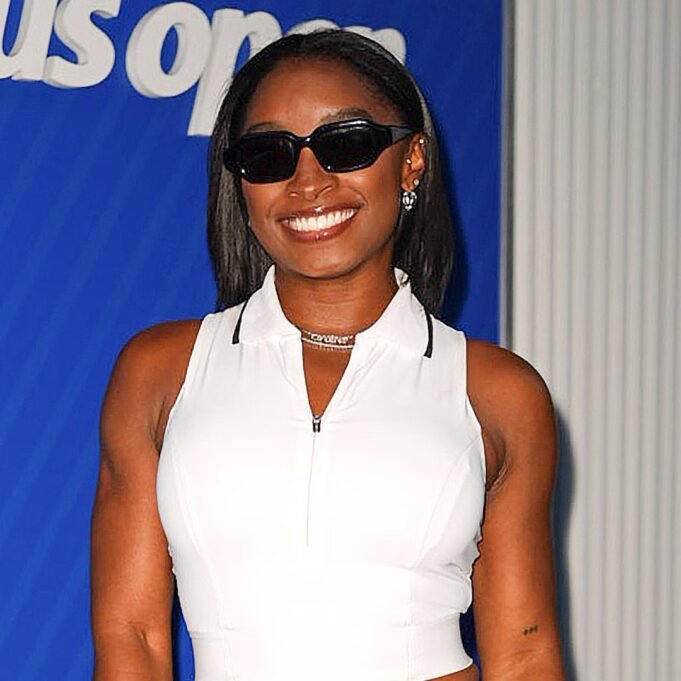 Simone Biles Λεπτομέρειες Πραγματοποίηση βλεφαροπλαστικής για να διορθώσει το "μεγάλο ελάττωμα"
| presscode.gr