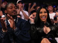 Stefon Diggs, Cardi B Μοιραστείτε τη γλυκιά φωτογραφία του νεογέννητου μωρού τους τυλιγμένο με Patriots
| presscode.gr Stefon Diggs, Cardi B Μοιραστείτε τη γλυκιά φωτογραφία του νεογέννητου μωρού τους τυλιγμένο με Patriots
| presscode.gr