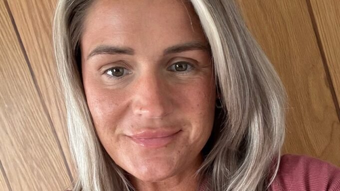 The over-the-counter painkillers turning middle class mothers into 'junkies': Every The over-the-counter painkillers turning middle class mothers into 'junkies': Every home medicine cabinet has a blister pack for sore backs and headaches, but it takes just weeks to get addicted - with ruinous consequences | presscode.gr