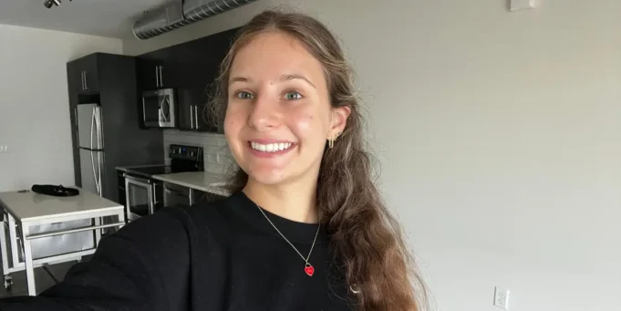 Αποφοίτησα από το κολέγιο και μετακόμισα σε μια νέα πόλη Αποφοίτησα από το κολέγιο και μετακόμισα σε μια νέα πόλη μόνος. Παρά τις καλύτερες προσπάθειές μου, είμαι έτοιμος να πάω σπίτι.
| presscode.gr