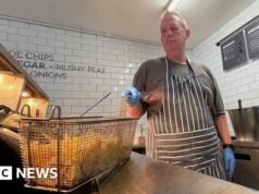 Είναι τα πατατάκια κάτω για το παραδοσιακό δείπνο με ψάρι;
| presscode.gr Είναι τα πατατάκια κάτω για το παραδοσιακό δείπνο με ψάρι;
| presscode.gr