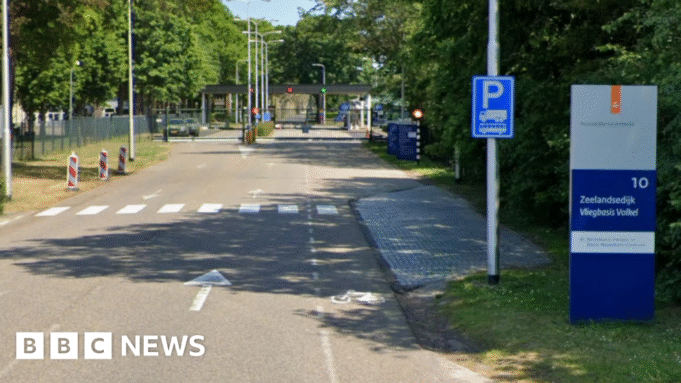 Εντοπίστηκαν drones κοντά σε ολλανδική στρατιωτική βάση | presscode.gr Εντοπίστηκαν drones κοντά σε ολλανδική στρατιωτική βάση
| presscode.gr