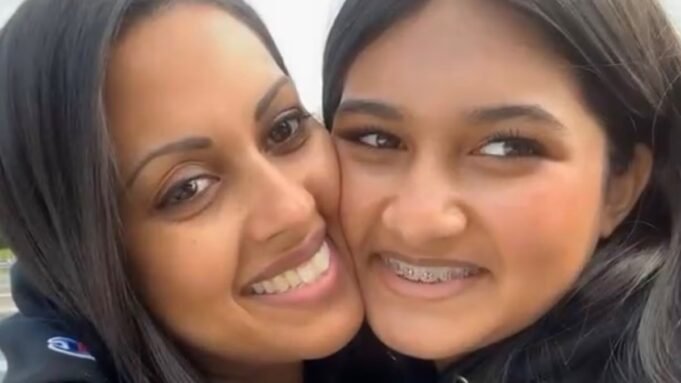 Η 15χρονη Haley είχε μερικές αθώες μελανιές και ένιωθε κουρασμένη... Η 15χρονη Haley είχε μερικές αθώες μελανιές και ένιωθε κουρασμένη... μέρες αργότερα ήταν νεκρή. Τώρα σε μια σπαρακτική διπλή τραγωδία, η μαμά της γιατρού καρκίνου έχει φύγει επίσης
| presscode.gr