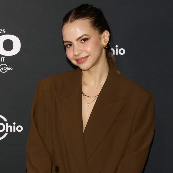 Η Bobbi Althoff λέει ότι το πρόσωπό της έχει παραλύσει Η Bobbi Althoff λέει ότι το πρόσωπό της έχει παραλύσει μετά από ένα "κακό" μπότοξ
| presscode.gr