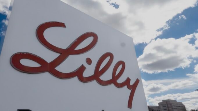 Η Eli Lilly αγγίζει την αγοραία αξία του 1 τρισεκατομμυρίου δολαρίων, μια πρώτη φορά για μια εταιρεία υγειονομικής περίθαλψης
| presscode.gr