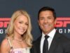 Η Kelly Ripa, ο Mark Consuelos συζητούν «Δεν δίνουμε χριστουγεννιάτικα δώρα στα παιδιά».
| presscode.gr Η Kelly Ripa, ο Mark Consuelos συζητούν «Δεν δίνουμε χριστουγεννιάτικα δώρα στα παιδιά».
| presscode.gr