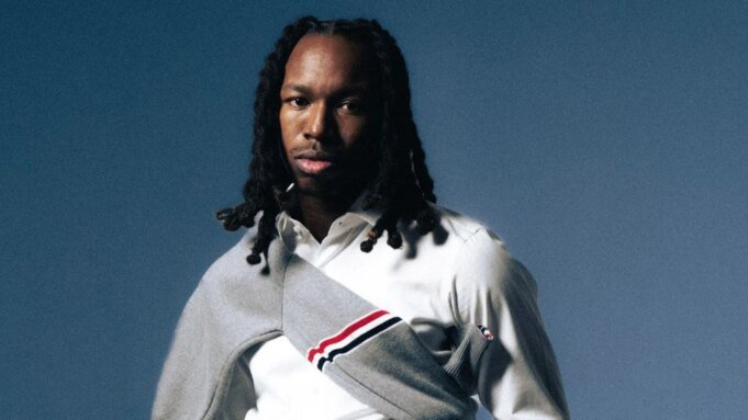 Η Mavi ανακοινώνει το νέο Mixtape «The Pilot» που θα Η Mavi ανακοινώνει το νέο Mixtape «The Pilot» που θα κυκλοφορήσει την επόμενη εβδομάδα
| presscode.gr