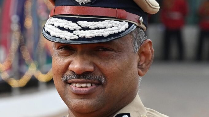 Η UPSC διατηρεί το status quo για το διορισμό του Η UPSC διατηρεί το status quo για το διορισμό του TN DGP
| presscode.gr