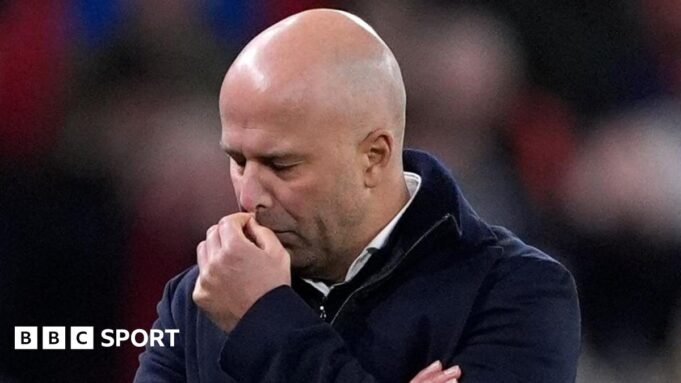 «Η Λίβερπουλ σε πλήρη κρίση και ο κουλοχέρης υπό σοβαρή πίεση»
| presscode.gr