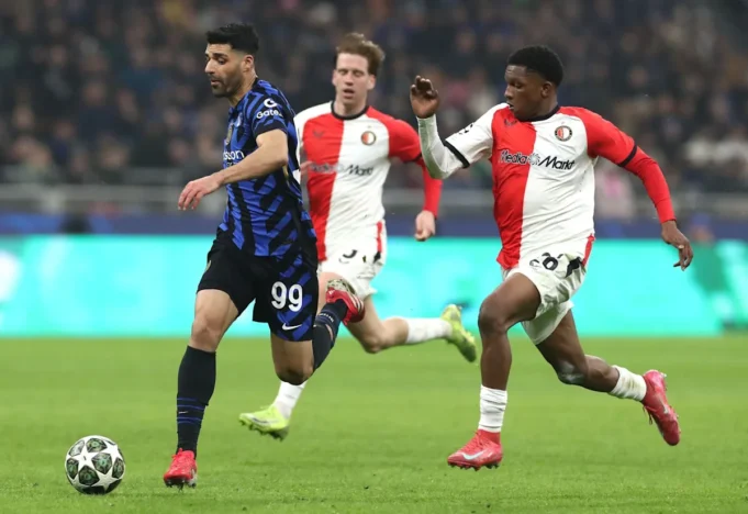 Η Μάντσεστερ Σίτι πρόσθεσε τον Ολλανδό δεξιό μπακ στη λίστα Η Μάντσεστερ Σίτι πρόσθεσε τον Ολλανδό δεξιό μπακ στη λίστα μεταγραφών
| presscode.gr