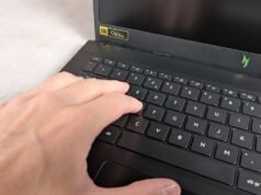 Η διαρροή CPU της Intel Panther Lake υποδηλώνει ότι οι ενσωματωμένες GPU έχουν ένα δυνητικά άλμα στην απόδοση που αλλάζει το παιχνίδι
| presscode.gr Η διαρροή CPU της Intel Panther Lake υποδηλώνει ότι οι ενσωματωμένες GPU έχουν ένα δυνητικά άλμα στην απόδοση που αλλάζει το παιχνίδι
| presscode.gr