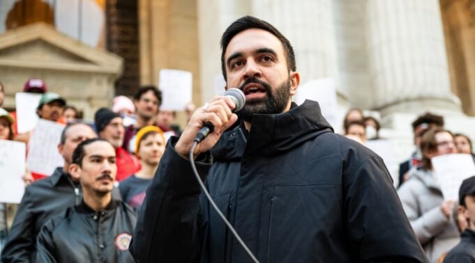 Η επικίνδυνη ιδεολογία του Zohran Mamdani | presscode.gr Η επικίνδυνη ιδεολογία του Zohran Mamdani
| presscode.gr