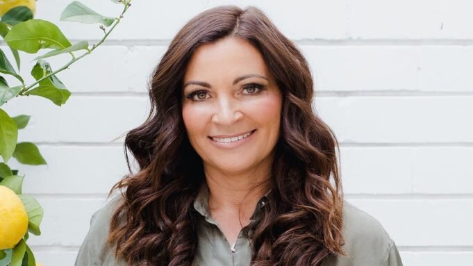 Η ινομυαλγία με σκότωνε σιγά σιγά και οι γιατροί ήταν άχρηστοι. Να πώς τελικά θεράπευσα τον χρόνιο πόνο μου με ένα αρχαίο φάρμακο και πήρα τη ζωή μου πίσω
| presscode.gr