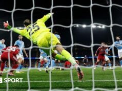 Η ομάδα διχάστηκε για το ακυρωμένο γκολ της Λίβερπουλ στη Μάντσεστερ Σίτι
| presscode.gr Η ομάδα διχάστηκε για το ακυρωμένο γκολ της Λίβερπουλ στη Μάντσεστερ Σίτι
| presscode.gr