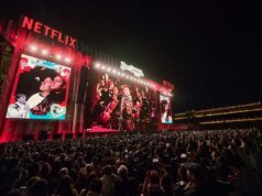 Η προβολή της συναυλίας του Juan Gabriel προσελκύει 170.000 άτομα στο Zócalo της Πόλης του Μεξικού
| presscode.gr Η προβολή της συναυλίας του Juan Gabriel προσελκύει 170.000 άτομα στο Zócalo της Πόλης του Μεξικού
| presscode.gr