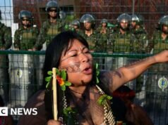 Η σύνοδος κορυφής του ΟΗΕ για το κλίμα αποσύρει την αναφορά στα ορυκτά καύσιμα από το σχέδιο συμφωνίας
| presscode.gr Η σύνοδος κορυφής του ΟΗΕ για το κλίμα αποσύρει την αναφορά στα ορυκτά καύσιμα από το σχέδιο συμφωνίας
| presscode.gr