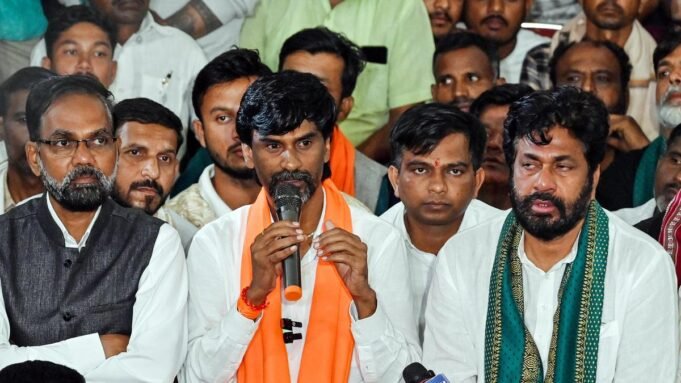 Θάνατος γιατρού γυναίκας από τη Μαχαράστρα: Η Jarange συναντά τους Google Preferred Source