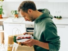 Καλό για στεγαστικά δάνεια, κακό για το κατάστημα τροφίμων – πώς σας επηρεάζει η πτώση του πληθωρισμού
| presscode.gr Καλό για στεγαστικά δάνεια, κακό για το κατάστημα τροφίμων - πώς σας επηρεάζει η πτώση του πληθωρισμού
| presscode.gr