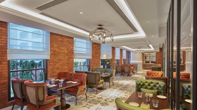 Μαθήματα για το αγγλο-ινδικό φαγητό και τον πολιτισμό στο 1882 Google Preferred Source