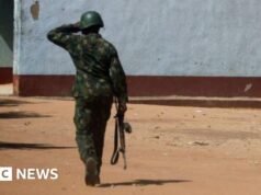 Μαθητές απήχθησαν από το καθολικό σχολείο σε νέα επίθεση στη Νιγηρία
| presscode.gr Μαθητές απήχθησαν από το καθολικό σχολείο σε νέα επίθεση στη Νιγηρία
| presscode.gr