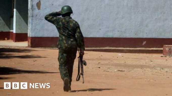 Μαθητές απήχθησαν από το καθολικό σχολείο σε νέα επίθεση στη Μαθητές απήχθησαν από το καθολικό σχολείο σε νέα επίθεση στη Νιγηρία
| presscode.gr