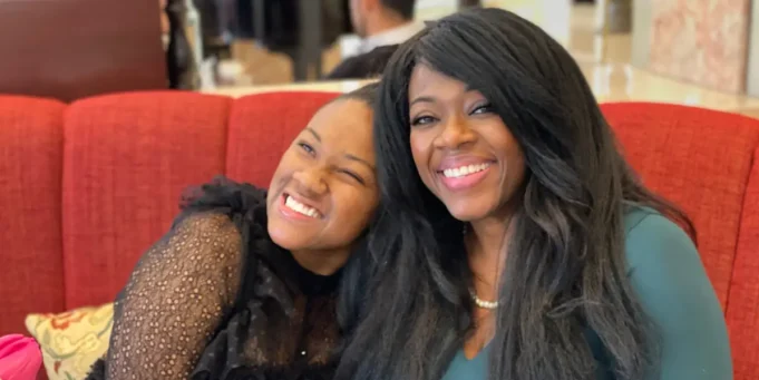 Μετακόμισα στην Ευρώπη στα 40 μου με την αυτιστική κόρη Μετακόμισα στην Ευρώπη στα 40 μου με την αυτιστική κόρη μου. Η μητρότητα ήταν πολύ πιο εύκολη στο εξωτερικό.
| presscode.gr