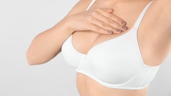 Μπορεί ένα σουτιέν να ανιχνεύσει πραγματικά τον καρκίνο του μαστού; Η «έξυπνη» συσκευή που αναπτύχθηκε από Βρετανούς επιστήμονες θα μπορούσε να εντοπίσει ασθένειες σε συγκεκριμένη ομάδα γυναικών
| presscode.gr