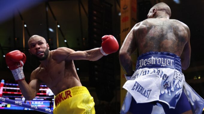 Ο Eubank Jr «δεν ήταν ένα κλάσμα του μαχητή που είναι» εναντίον του Benn
| presscode.gr