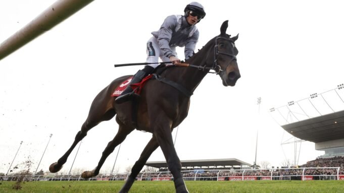 Ο Il Est Francais αντιμετωπίζει τον Pic D'orhy στο Ascot
| presscode.gr