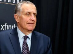 Ο Paul Tagliabue, πρώην επίτροπος του NFL, πέθανε στα 84 του μετά τη μάχη με το Πάρκινσον
| presscode.gr Ο Paul Tagliabue, πρώην επίτροπος του NFL, πέθανε στα 84 του μετά τη μάχη με το Πάρκινσον
| presscode.gr