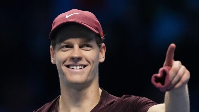 Ο Sinner ξεπέρασε τον Zverev και στα ημιτελικά της σεζόν
| presscode.gr