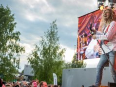 Ο Ντέιβιντ Κόβερντεϊλ αποχαιρετά το τελευταίο μουσικό βίντεο των Whitesnake πριν από τη συνταξιοδότηση
| presscode.gr Ο Ντέιβιντ Κόβερντεϊλ αποχαιρετά το τελευταίο μουσικό βίντεο των Whitesnake πριν από τη συνταξιοδότηση
| presscode.gr