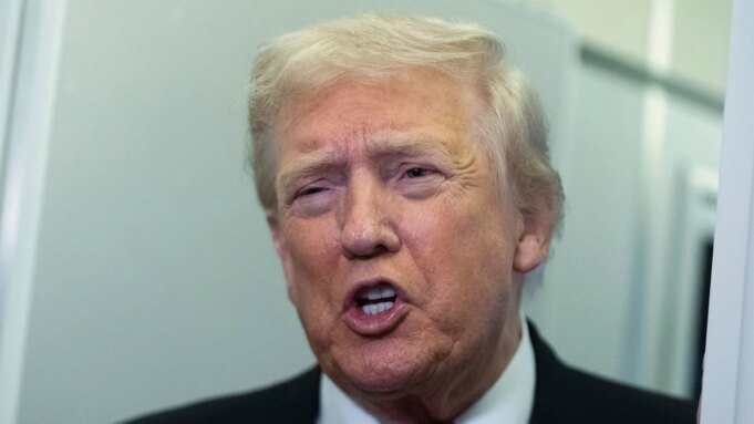 Ο Τραμπ κατευθύνεται στο Μαϊάμι για να διαφημίσει την οικονομική Ο Τραμπ κατευθύνεται στο Μαϊάμι για να διαφημίσει την οικονομική του ατζέντα καθώς οι αμερικανοί καταναλωτές ανησυχούν για το υψηλό κόστος ζωής
| presscode.gr