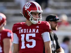 Ο Φερνάντο Μεντόζα δεν έπρεπε να φτάσει το ποδόσφαιρο της Ιντιάνα τόσο μακριά
| presscode.gr Ο Φερνάντο Μεντόζα δεν έπρεπε να φτάσει το ποδόσφαιρο της Ιντιάνα τόσο μακριά
| presscode.gr