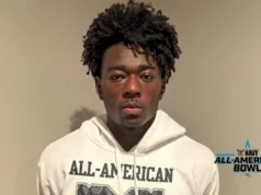 Ο αμυντικός μπακ Άλεν Έβανς τιμήθηκε ως Παναμερικανός του Πολεμικού Ναυτικού το 2026
| presscode.gr Ο αμυντικός μπακ Άλεν Έβανς τιμήθηκε ως Παναμερικανός του Πολεμικού Ναυτικού το 2026
| presscode.gr