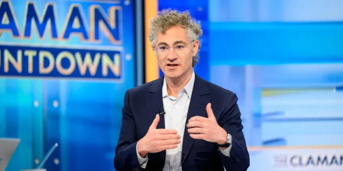 Ο διευθύνων σύμβουλος της Palantir, Alex Karp, αποκαλεί την εταιρεία Ο διευθύνων σύμβουλος της Palantir, Alex Karp, αποκαλεί την εταιρεία του την πρώτη που είναι «εντελώς κατά της αφύπνισης»
| presscode.gr