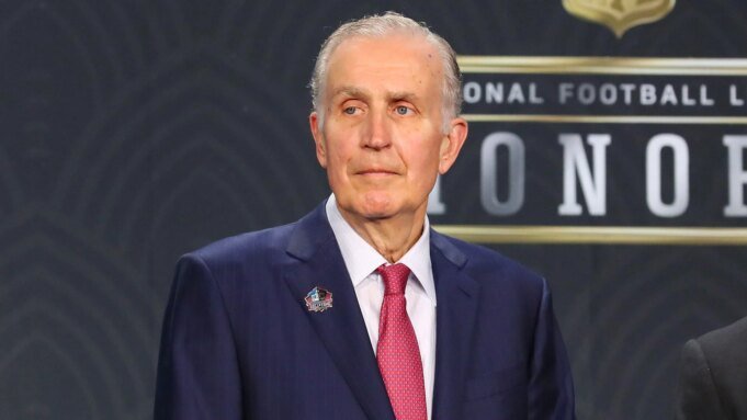 Ο μακροχρόνιος επίτροπος του NFL, Paul Tagliabue, πέθανε σε ηλικία 84 ετών, αφήνοντας πίσω του την κληρονομιά της αναμόρφωσης του παιχνιδιού
| presscode.gr