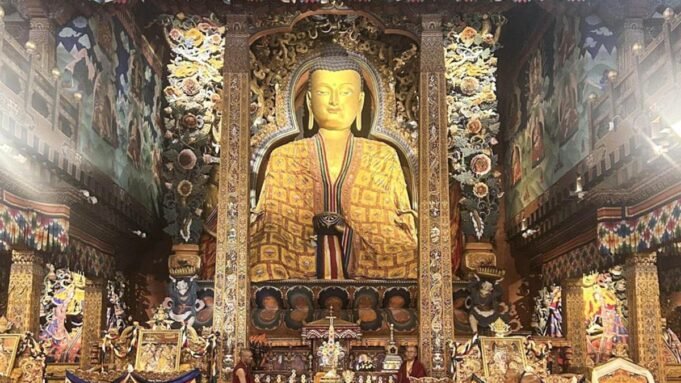 Ο πρωθυπουργός Μόντι επαινεί την ηγεσία του Μπουτάν για το Ο πρωθυπουργός Μόντι επαινεί την ηγεσία του Μπουτάν για το καλωσόρισμα στα λείψανα του Βούδα από την Ινδία
| presscode.gr