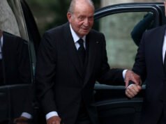 Ο πρώην βασιλιάς της Ισπανίας, Χουάν Κάρλος, Λεπτομέρειες για τον θάνατο του αδελφού στο Memoir
| presscode.gr Ο πρώην βασιλιάς της Ισπανίας, Χουάν Κάρλος, Λεπτομέρειες για τον θάνατο του αδελφού στο Memoir
| presscode.gr