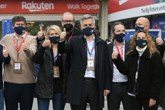 Ο υποψήφιος πρόεδρος της Μπαρτσελόνα Βίκτορ Φοντ: «Όταν κερδίσω, το Ο υποψήφιος πρόεδρος της Μπαρτσελόνα Βίκτορ Φοντ: «Όταν κερδίσω, το πρώτο πράγμα που θα κάνω είναι να τηλεφωνήσω στον Μέσι»
| presscode.gr