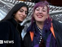 Οι ακτιβιστές υπέρ της Παλαιστίνης που κατηγορούνται για παρενόχληση βουλευτή έχουν ανατραπεί οι καταδικαστικές αποφάσεις
| presscode.gr Οι ακτιβιστές υπέρ της Παλαιστίνης που κατηγορούνται για παρενόχληση βουλευτή έχουν ανατραπεί οι καταδικαστικές αποφάσεις
| presscode.gr