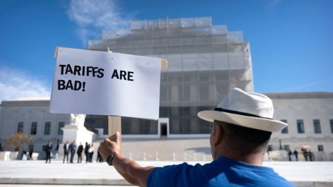 Οι δικαστές του Ανωτάτου Δικαστηρίου εμφανίζονται δύσπιστοι για τους δασμούς Οι δικαστές του Ανωτάτου Δικαστηρίου εμφανίζονται δύσπιστοι για τους δασμούς του Τραμπ
| presscode.gr