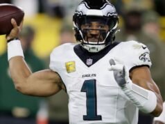 Πονάει αδιάφορος από αναφορές Οι Eagles απογοητευμένοι με το QB
| presscode.gr Πονάει αδιάφορος από αναφορές Οι Eagles απογοητευμένοι με το QB
| presscode.gr